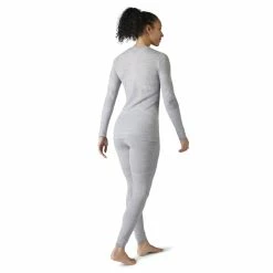 Smartwool Intraknit Thermal Merino Base Layer Crew - Women's 17 Smartwool Intraknit Thermal Merino Base Layer Crew - Women's -Climbing Accessories Outlet Shop sw019284a04 3 p rsz 07438.1661975512