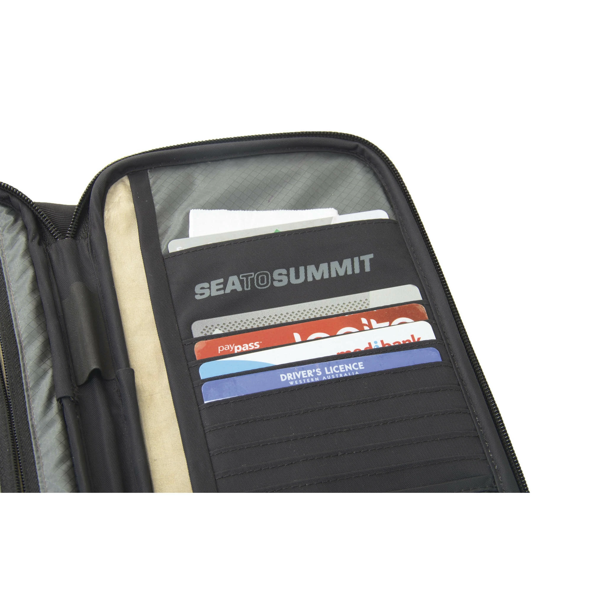 Sea To Summit TravellingLight Travel Wallet RFID (Fall 2022) 4 Sea To Summit TravellingLight Travel Wallet RFID (Fall 2022) - Image 4