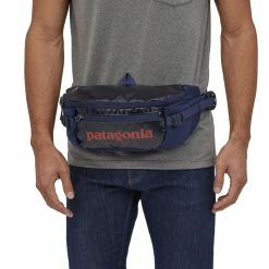 Patagonia Black Hole Waist Pack 5L (Fall 2022) 15 Patagonia Black Hole Waist Pack 5L (Fall 2022) -Climbing Accessories Outlet Shop wbs20 49281 cny mk1 rsz 89016.1652127106.1280.1280 40844.1674072368